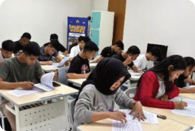 Galeri kegiatan Bimbel Masuk TNI POLRI AKPOL, SIPSS, Bintara & Sekolah Kedinasan